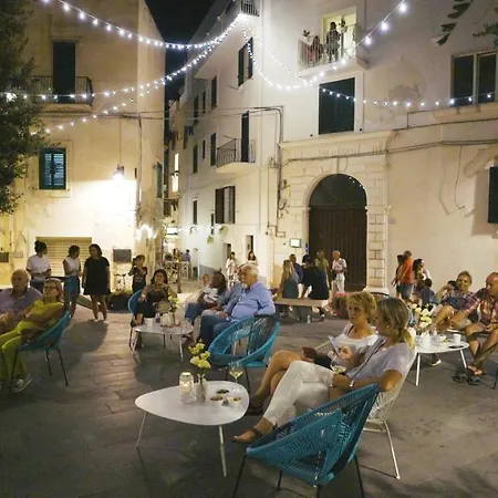 Santa Maria 24 * مونوبولي